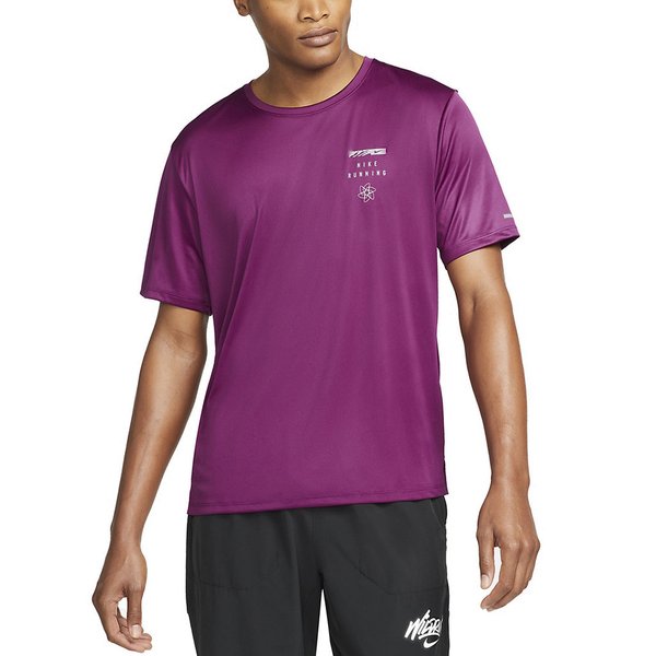NIKE Dri-FIT UV Run Division Herren Shirt, sangria/reflective