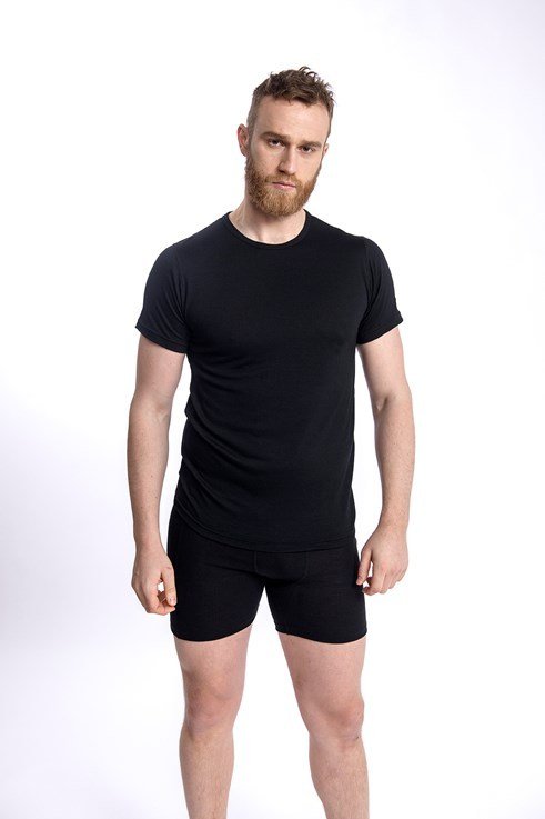 DEVOLD Breeze Merino 150 Herren Shirt, black